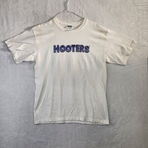 Mens Hooters T Shirt White Graphic Print Gildan Ultra Cotton Size‎ L